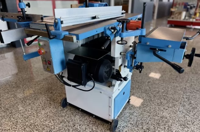 Macchine combinate per legno: vantaggi e modelli professionali
