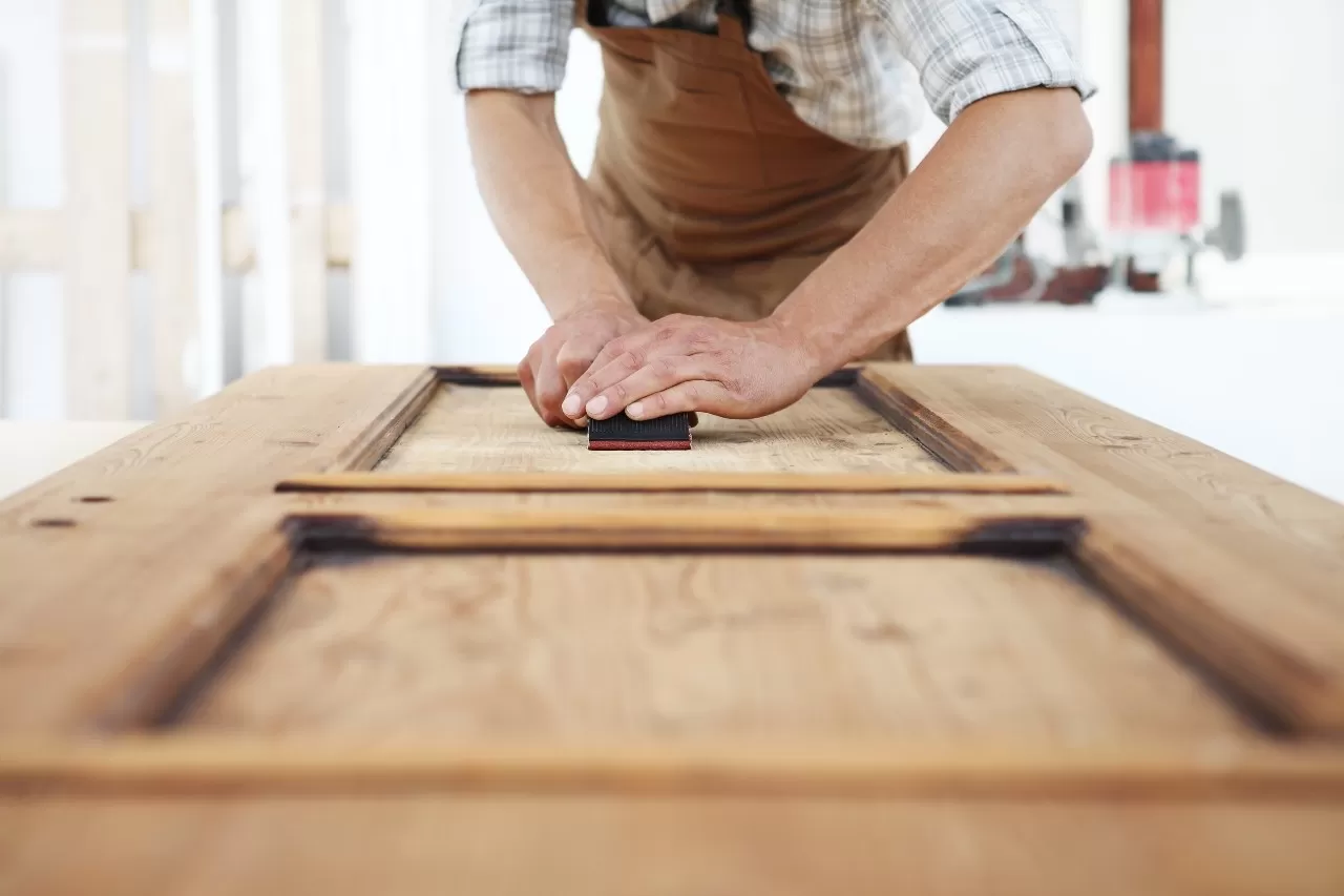Come levigare il legno: breve guida per i lavori fai da te