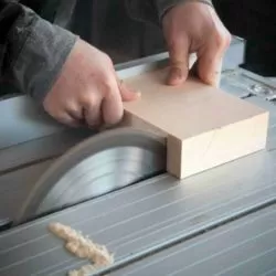 Macchine per la lavorazione del legno: guida alle soluzioni professionali