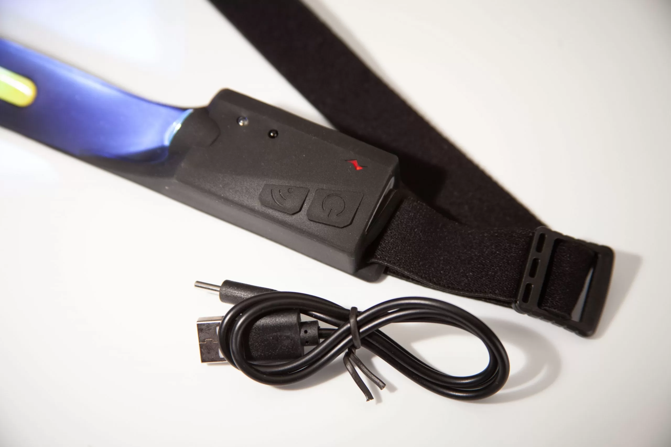 Torcia Frontale Led Ricaricabile Con Sensore Airtec - Mod. 19402300