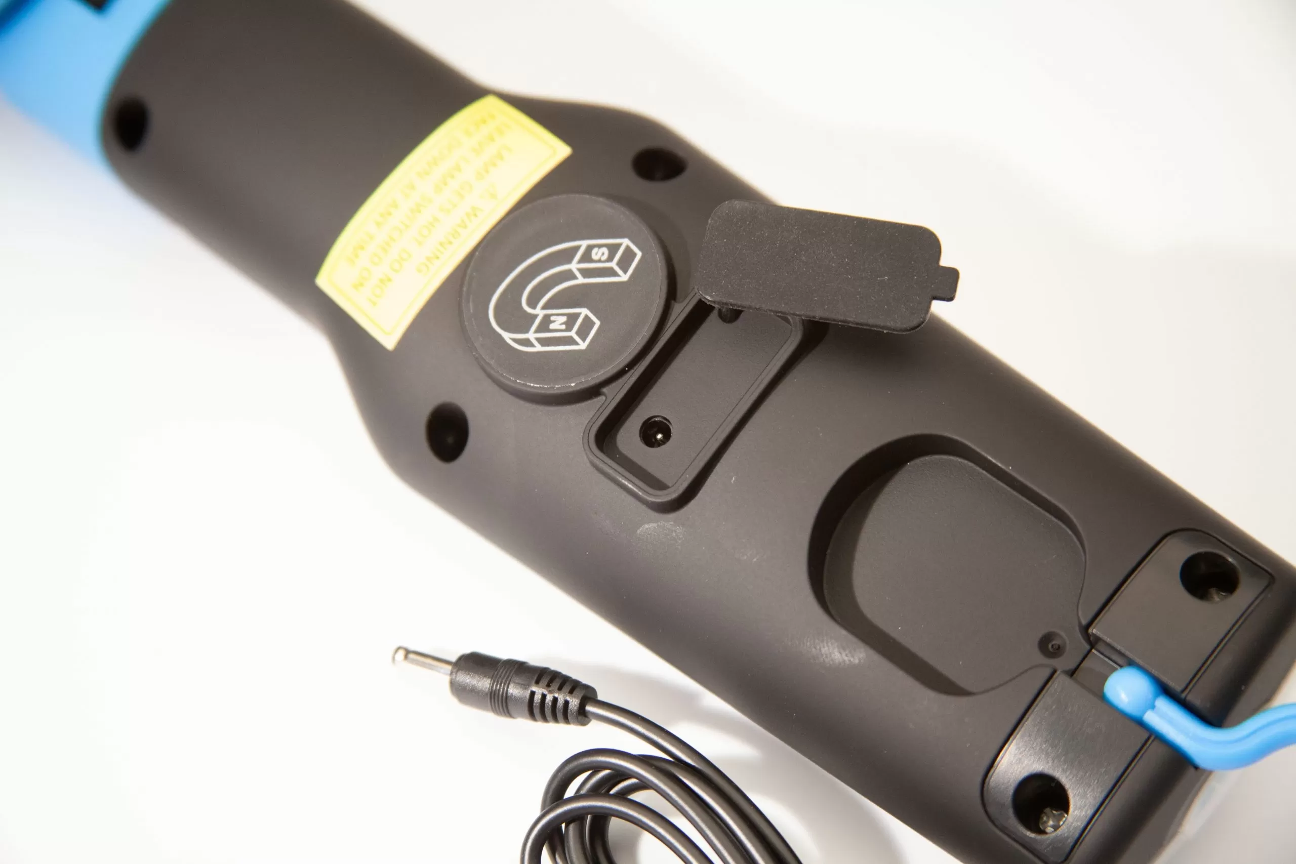 Lampada Led Ricaricabile 2000 Lumen - Mod.19407000