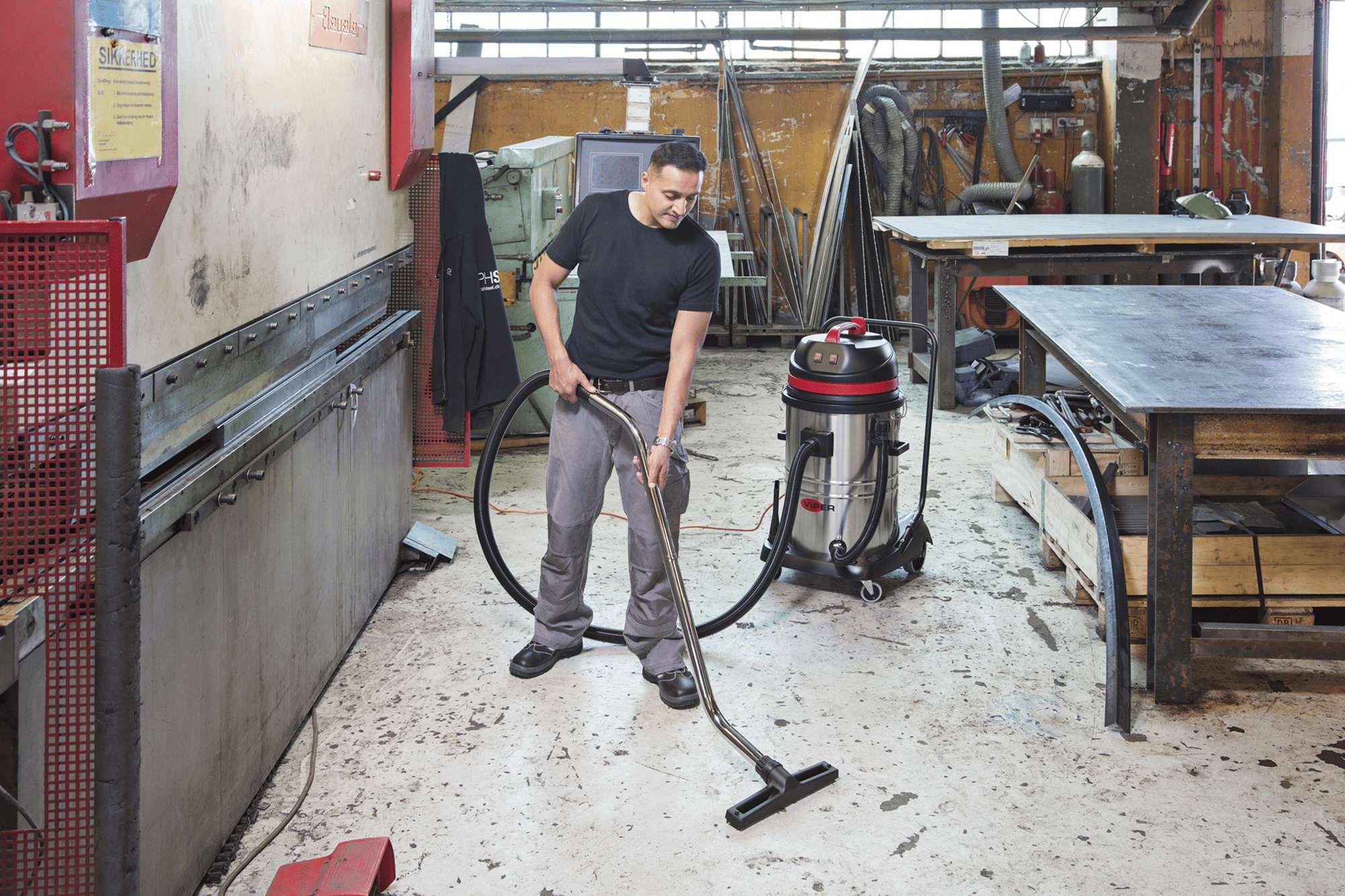 Aspiratore Solidi E Liquidi Professionale Viper Lsu 375