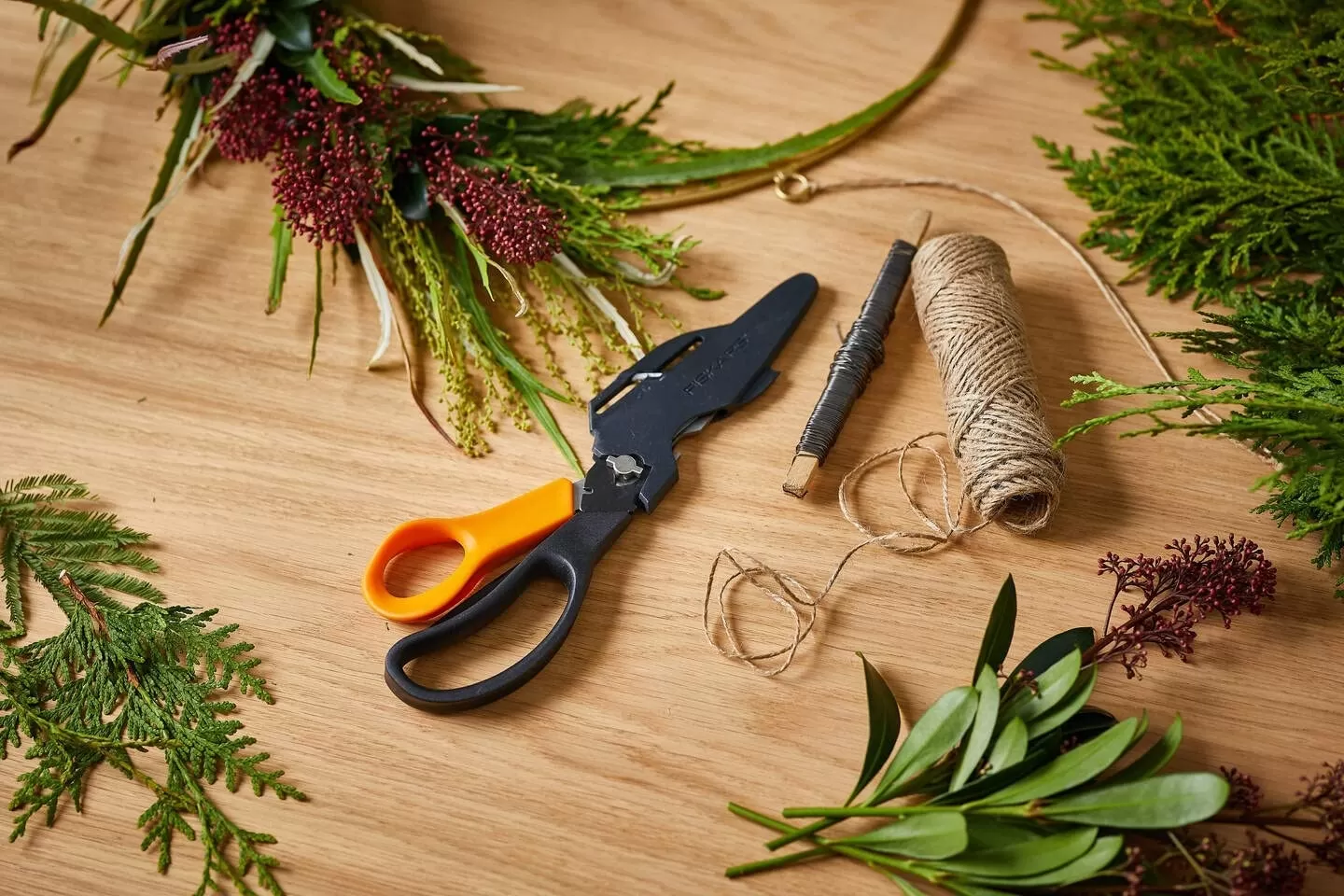Forbici Fiskars Cuts + More