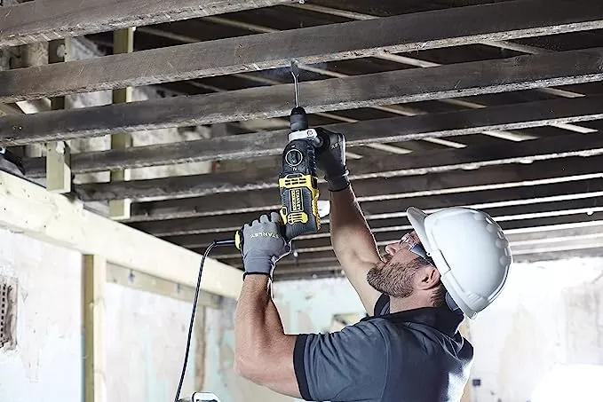 Trapano A Percussione 750w In Valigetta Stanley Fmeh750k