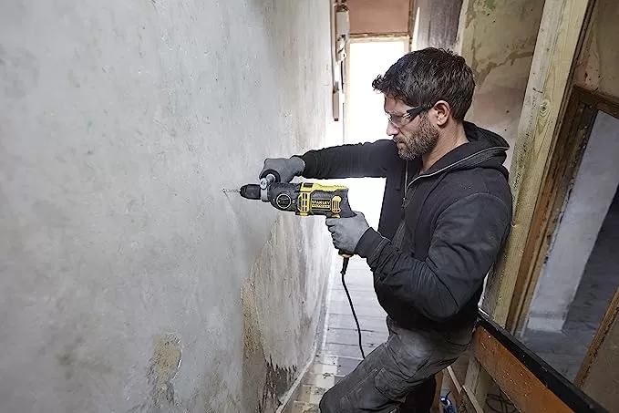 Trapano A Percussione 750w In Valigetta Stanley Fmeh750k