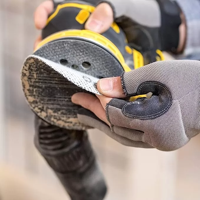 Levigatrice Roto-orbitale 18 V Stanley