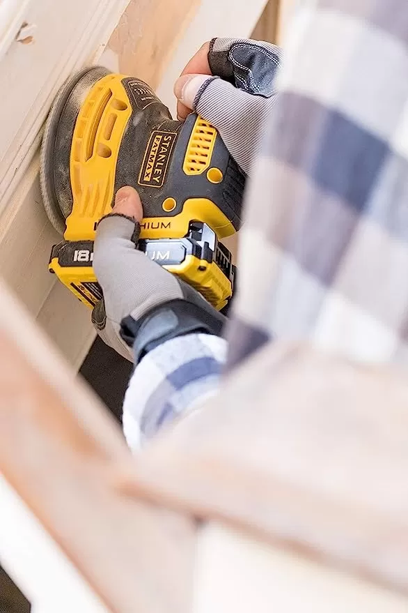 Levigatrice Roto-orbitale 18 V Stanley