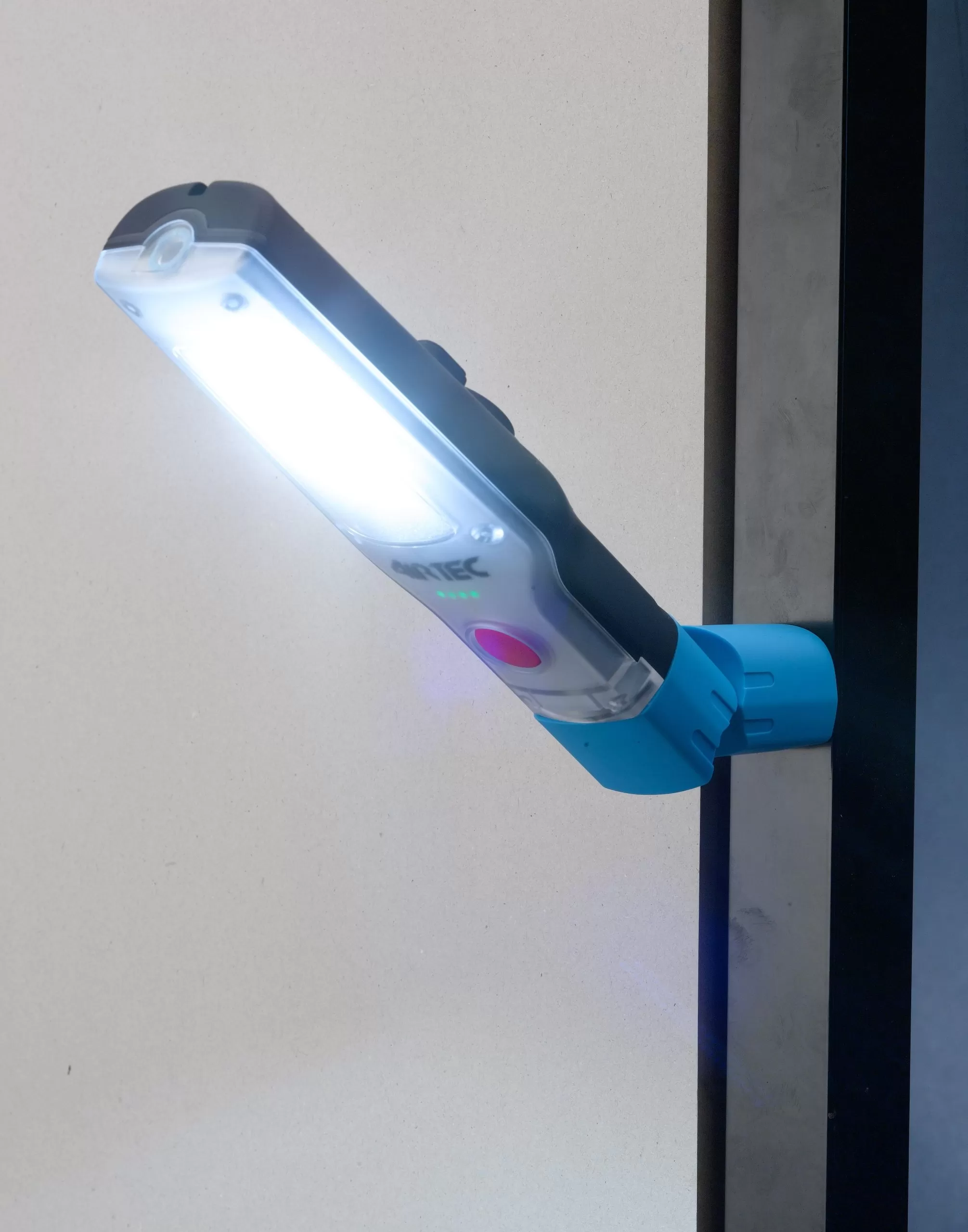 Lampada Led Ricaricabile 2000 Lumen - Mod.19407000