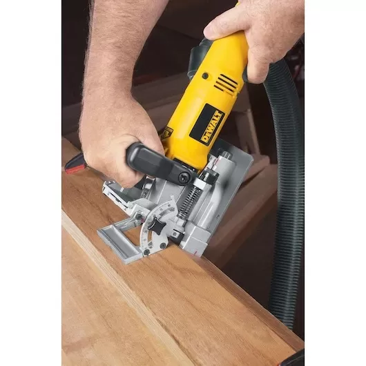 Fresatrice Per Giunzioni Con Linguette 600w Dewalt Dw682k