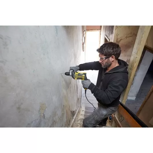 Trapano A Percussione 750w In Valigetta Stanley Fmeh750k