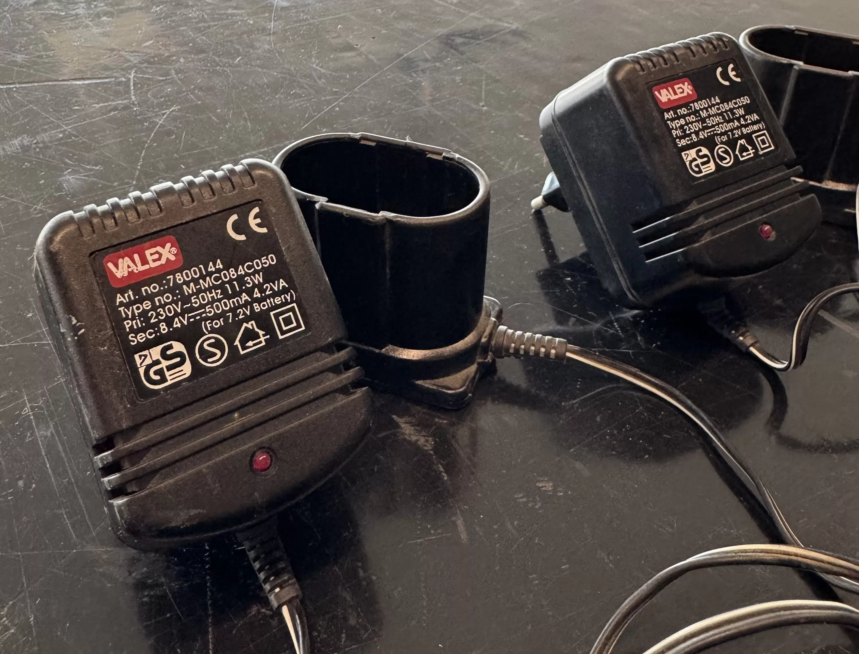 Set Di 2 Caricabatterie 7.2v Valex 7800144