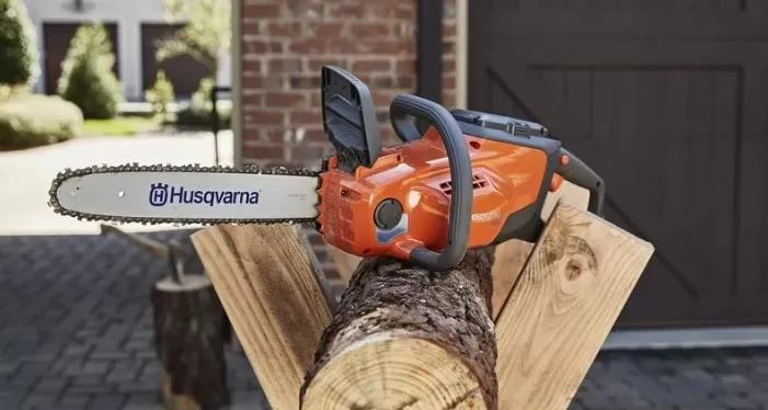 Motosega A Batteria Husqvarna 120i