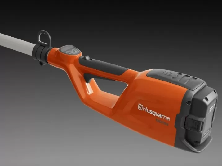 Potatore Ad Asta A Batteria Husqvarna 120itk4