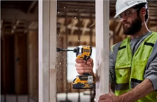 Avvitatore Ad Impulsi Dewalt Dcf850p2t-qw 18v 5ah