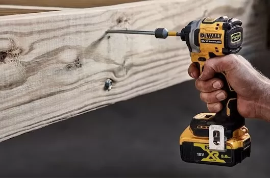 Avvitatore Ad Impulsi Dewalt Dcf850p2t-qw 18v 5ah