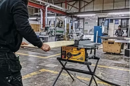 Sega Da Banco &oslash; 250 Mm Dewalt
