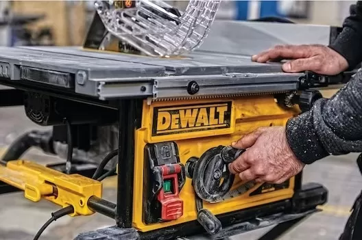 Sega Da Banco &oslash; 250 Mm Dewalt