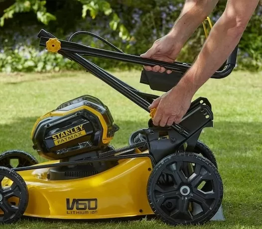 Rasaerba A Batteria Stanley Mod. V60