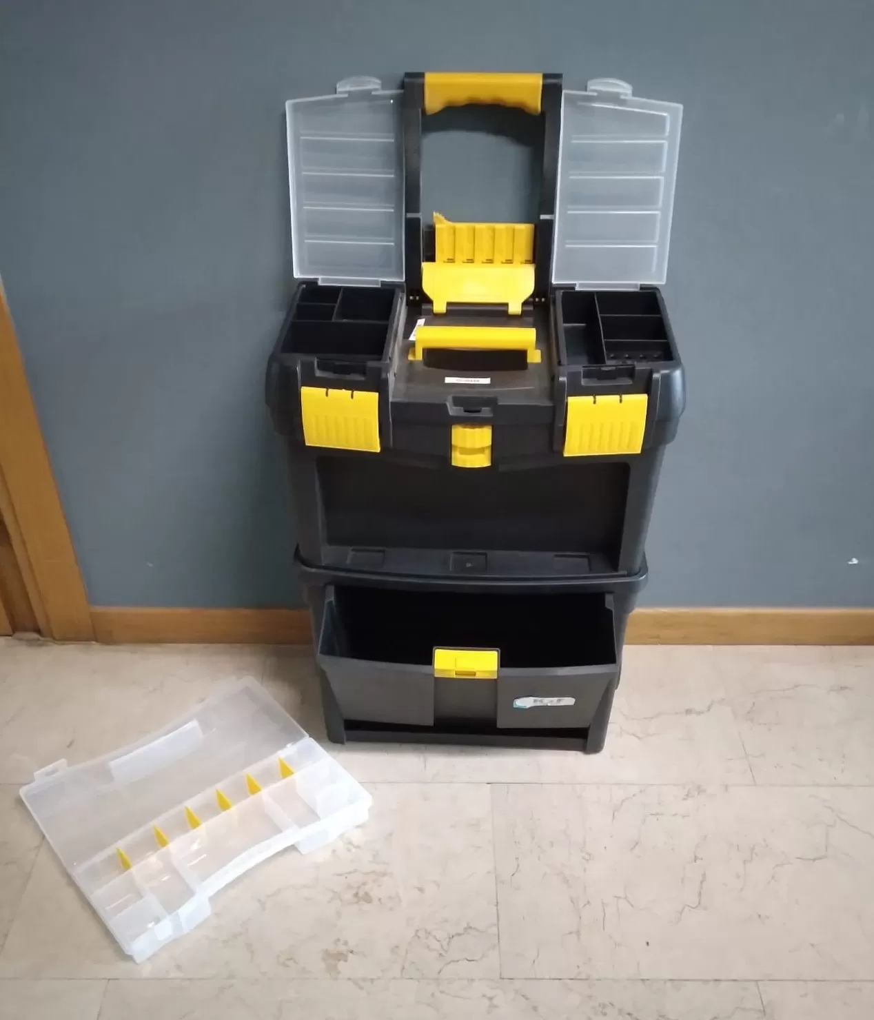 Baule Portautensili Con Ruote Scomponibile In 3 Elementi 3042/a K2f