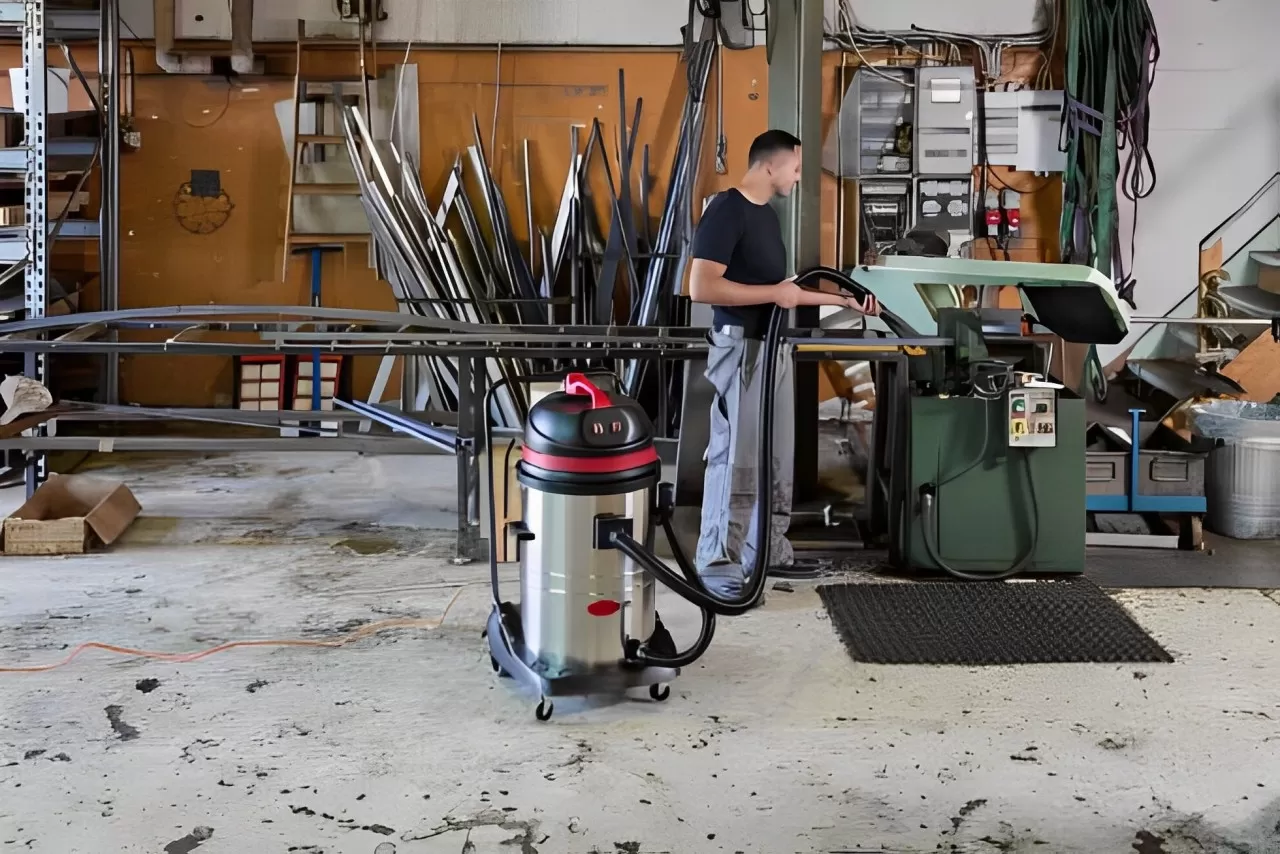 Aspiratore Solidi E Liquidi Professionale Viper Lsu 375