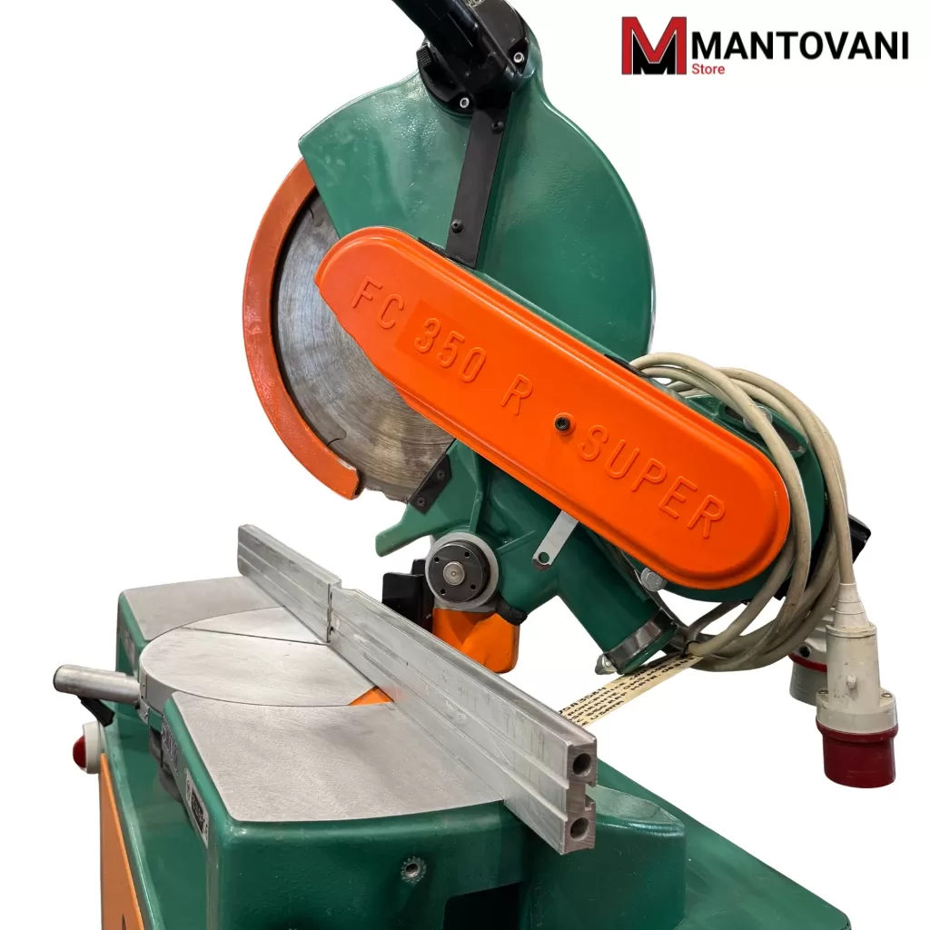 Troncatrice Professionale Compa FC 350 RAP Usata (2008) &ndash; Lama &Oslash; 350 mm con Banco Aspirante Industriale